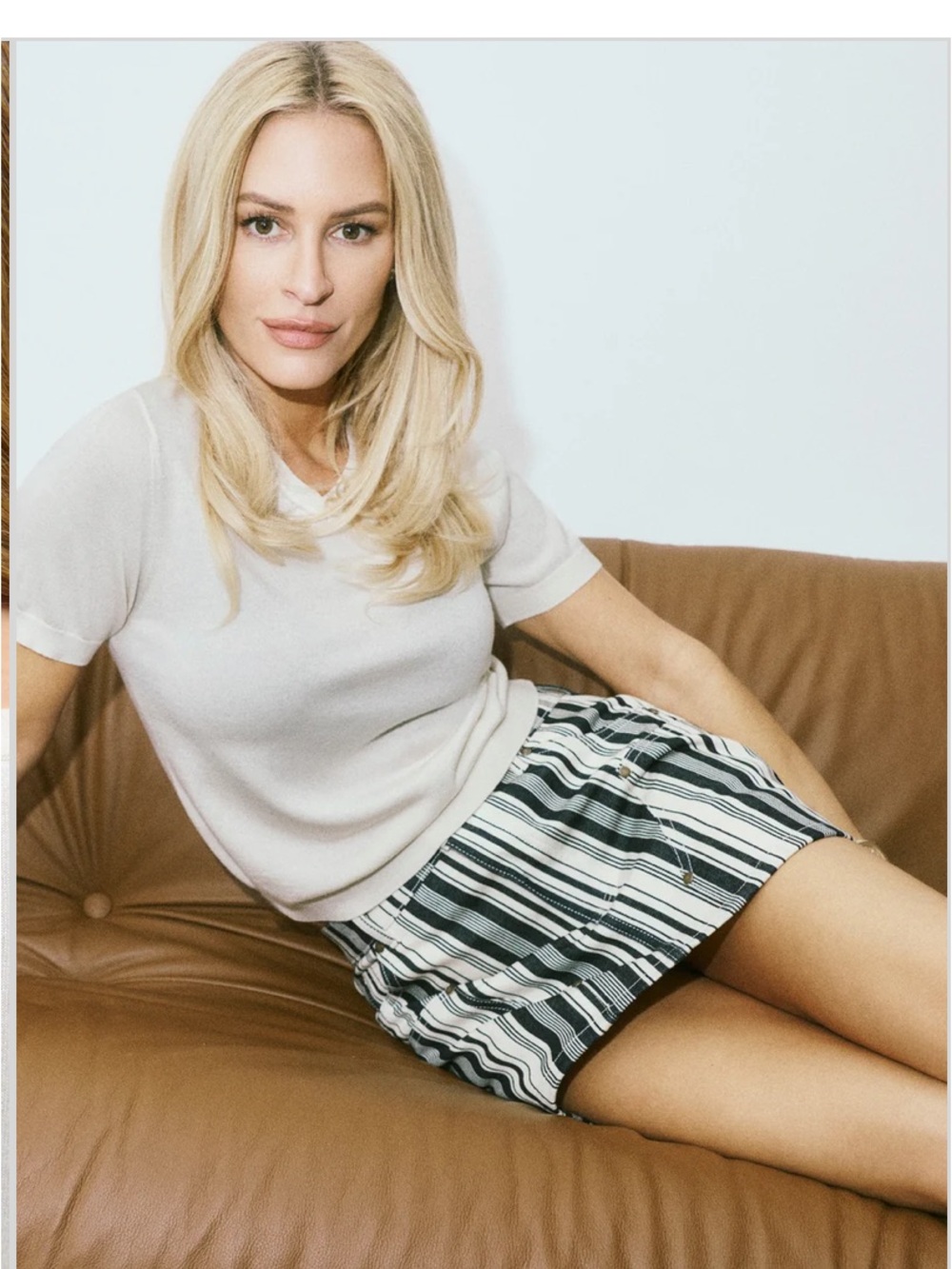 Renggli V-Neck knit Tee